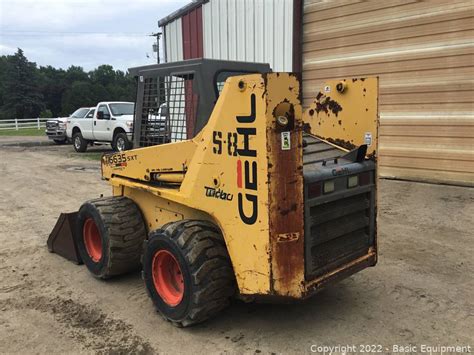 gehl 6635 sxt skid steer specs|gehl 6635 spec sheet.